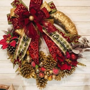 Gold gilded wreath super classy